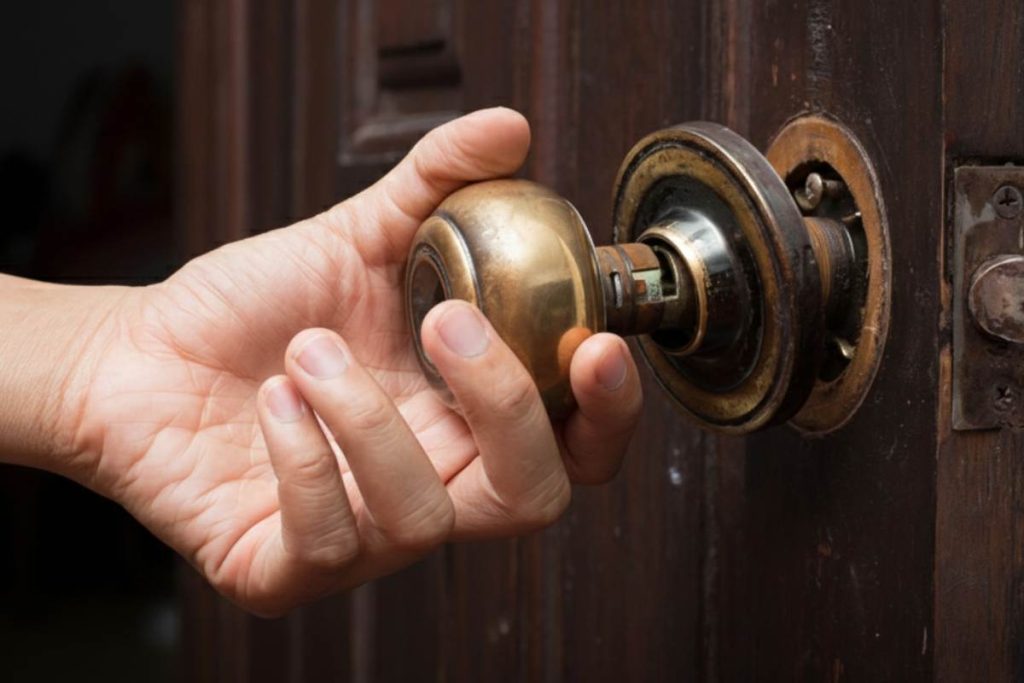 Broken Lock Replacement